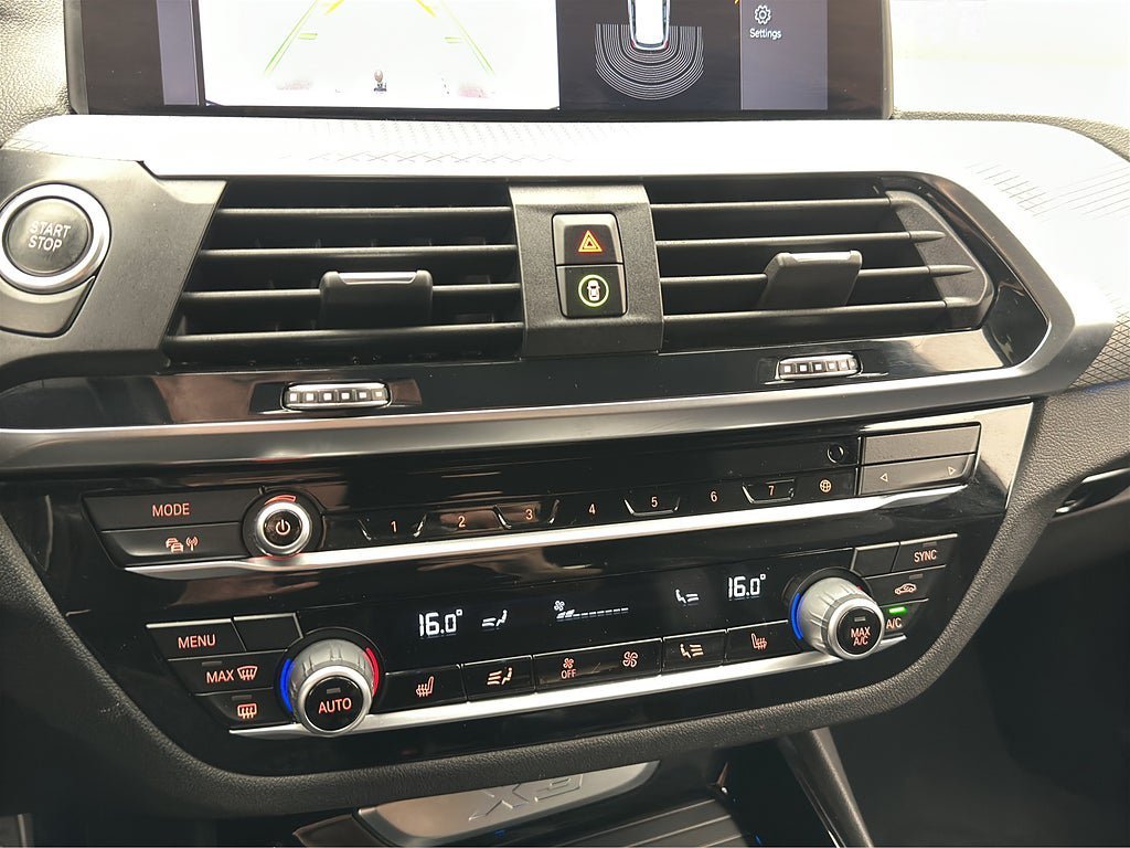 Vehicle Image 27