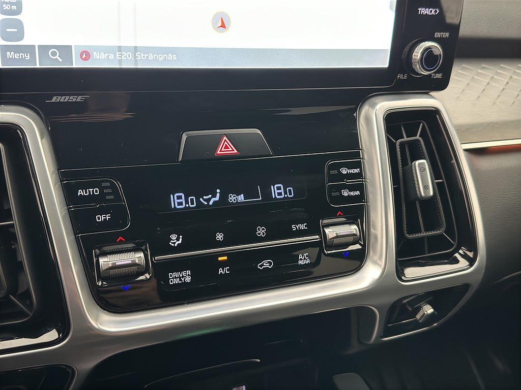 Vehicle Image 28