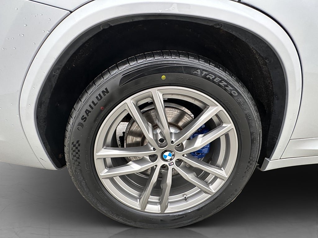 Vehicle Image 36