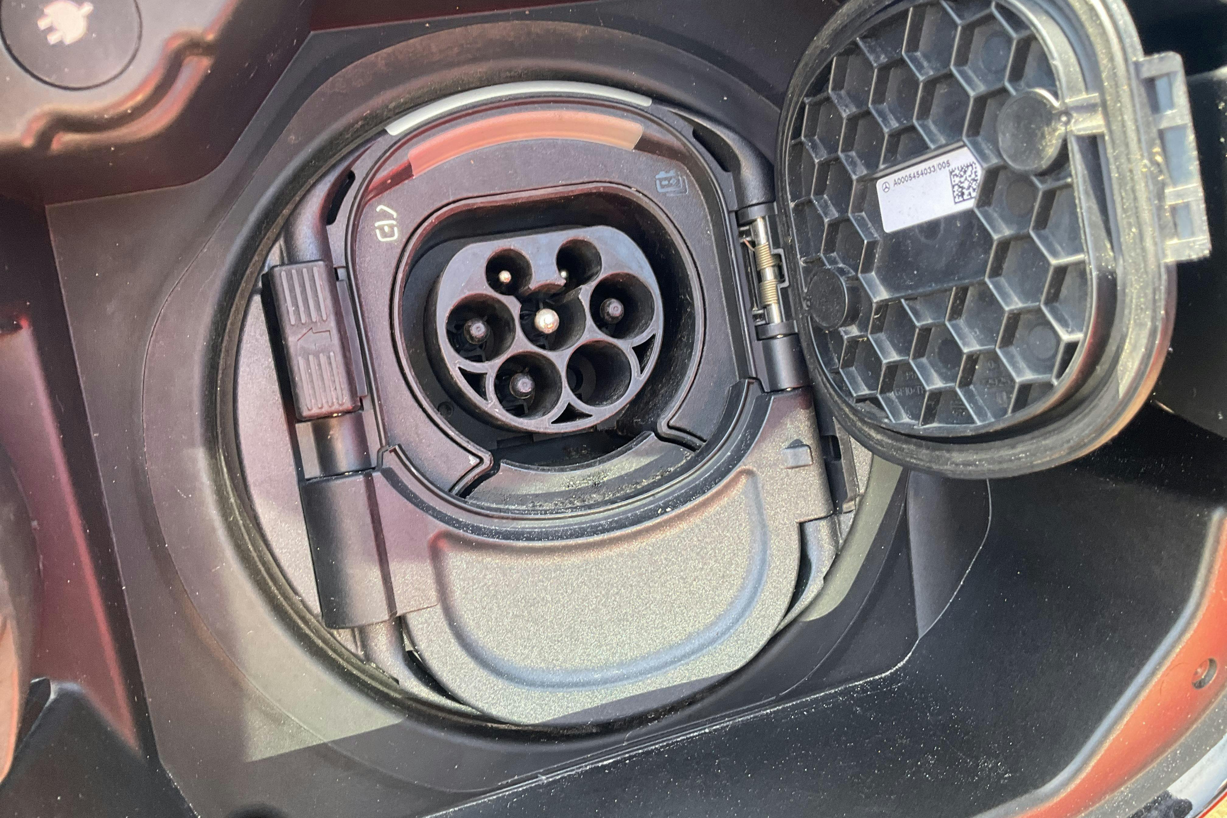 Vehicle Image 22