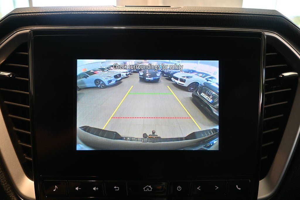 Vehicle Image 22