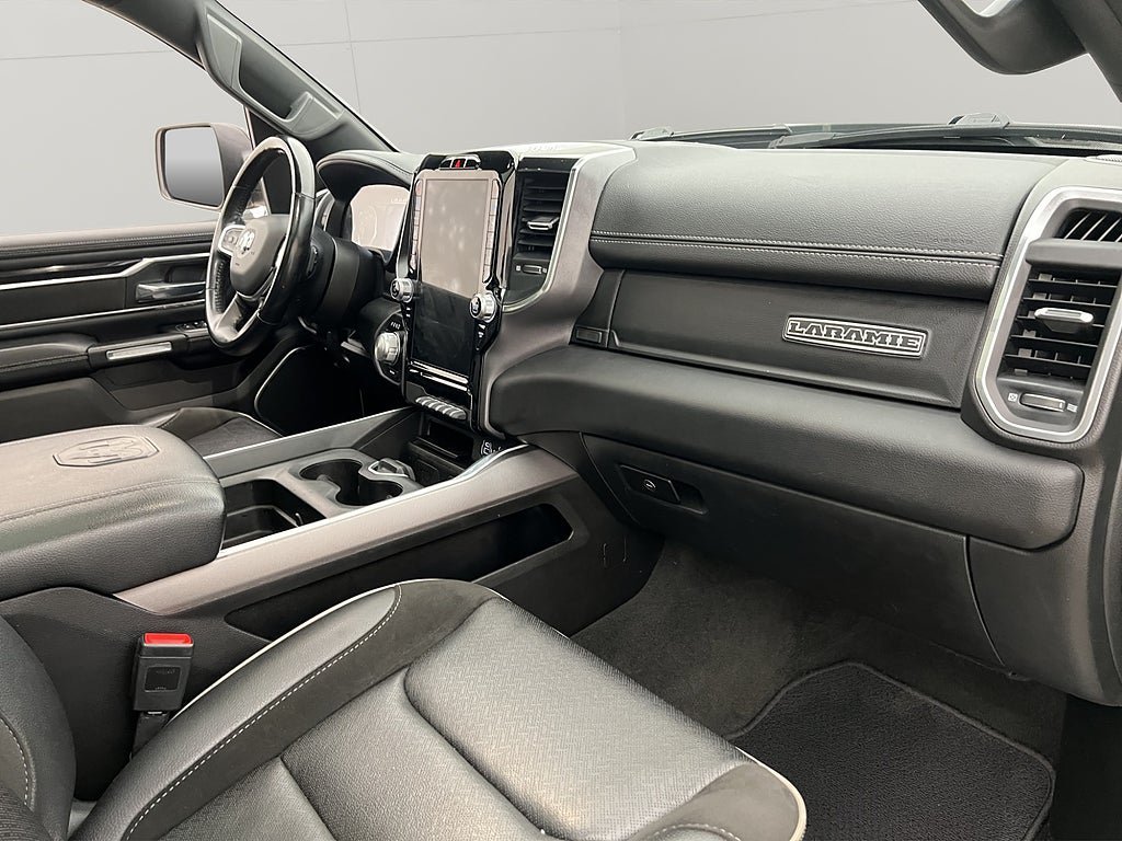 Vehicle Image 36
