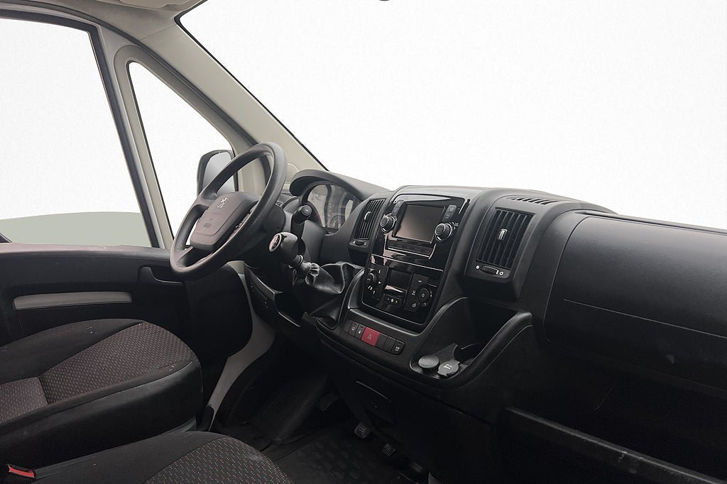 Vehicle Image 26