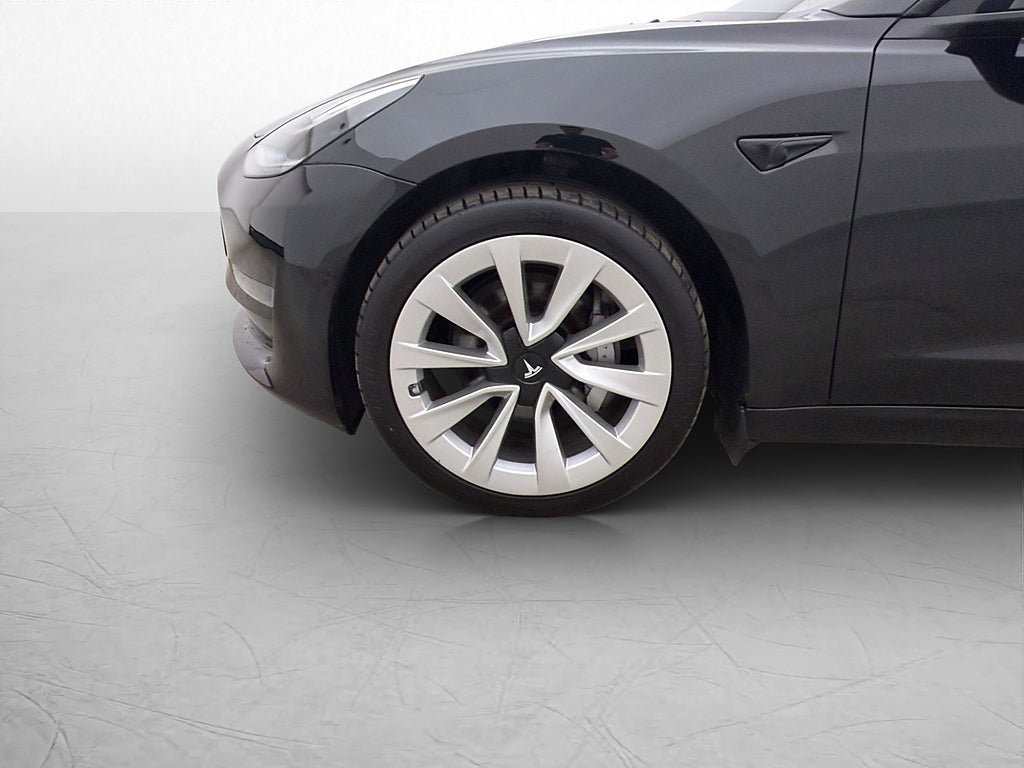Vehicle Image 30