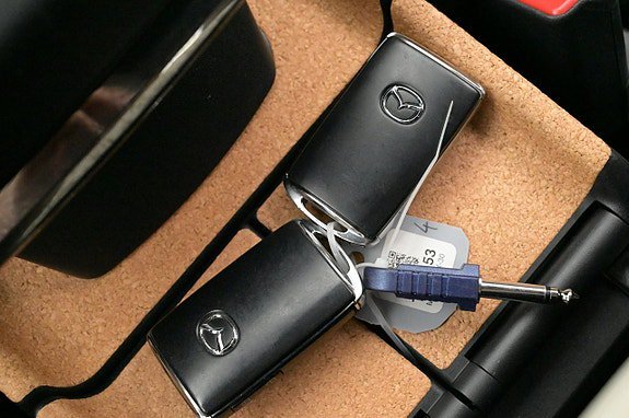 Vehicle Image 21