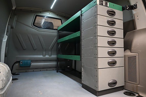 Vehicle Image 13