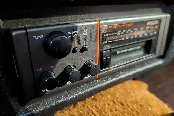 Vehicle Image 32