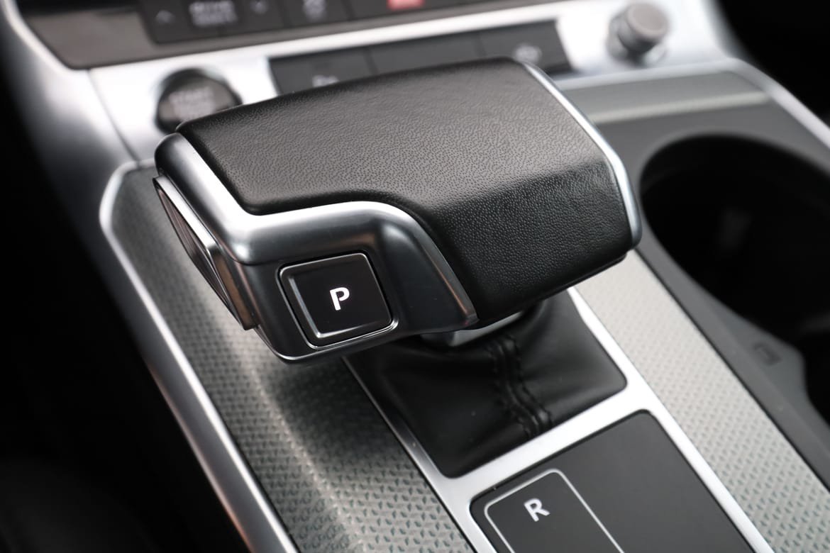 Vehicle Image 26