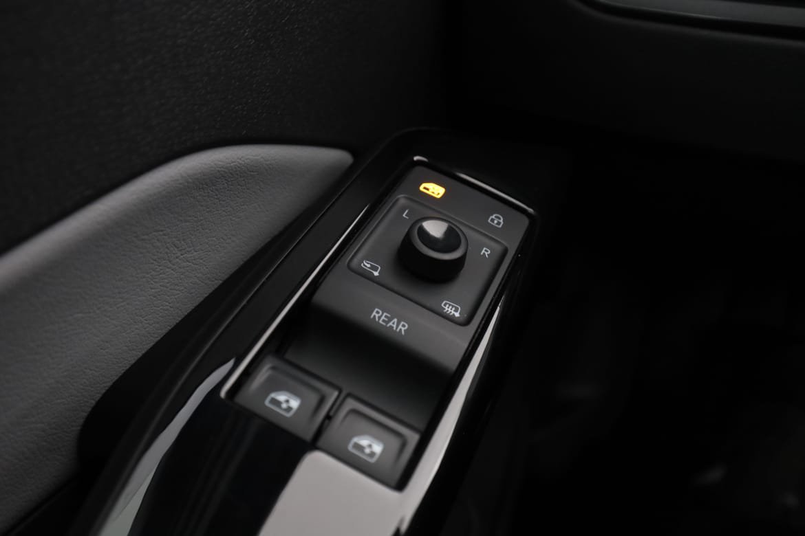 Vehicle Image 33