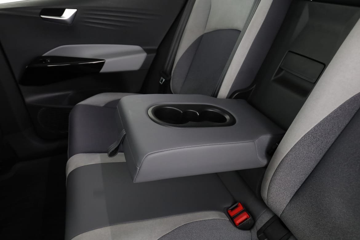Vehicle Image 39