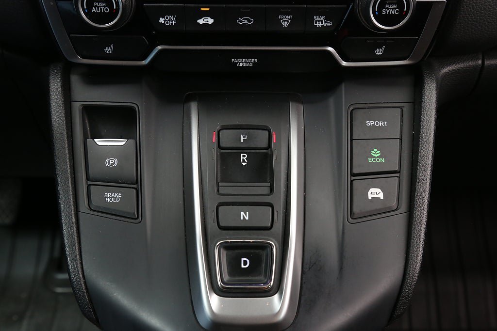 Vehicle Image 23