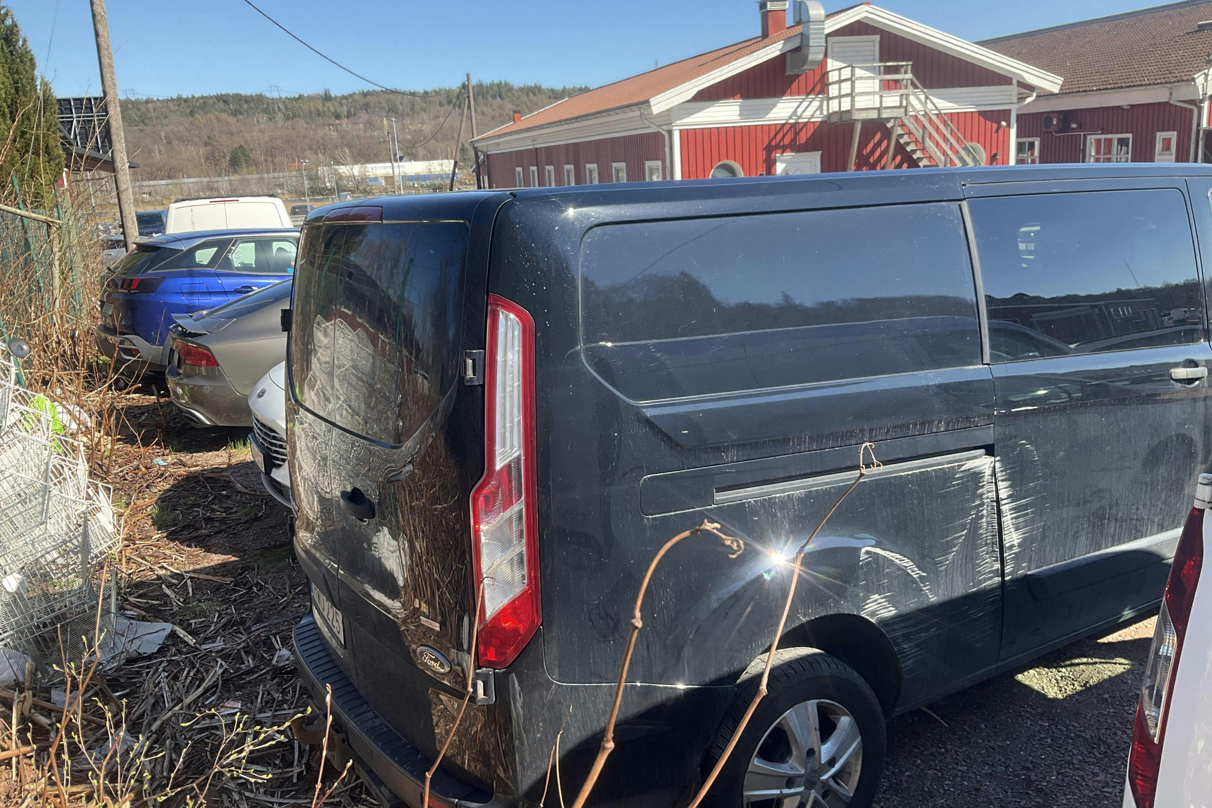 Vehicle Image 3