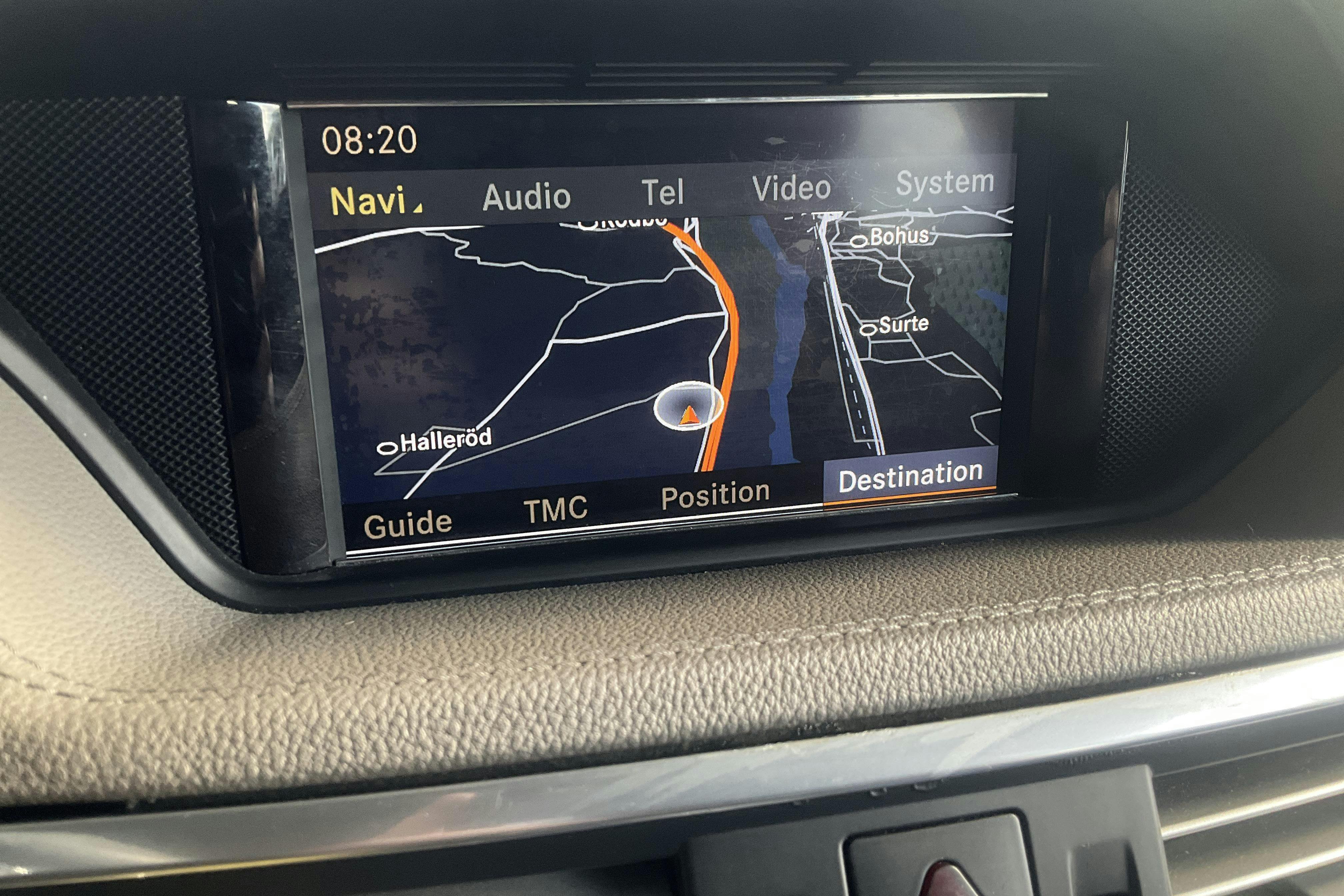 Vehicle Image 11