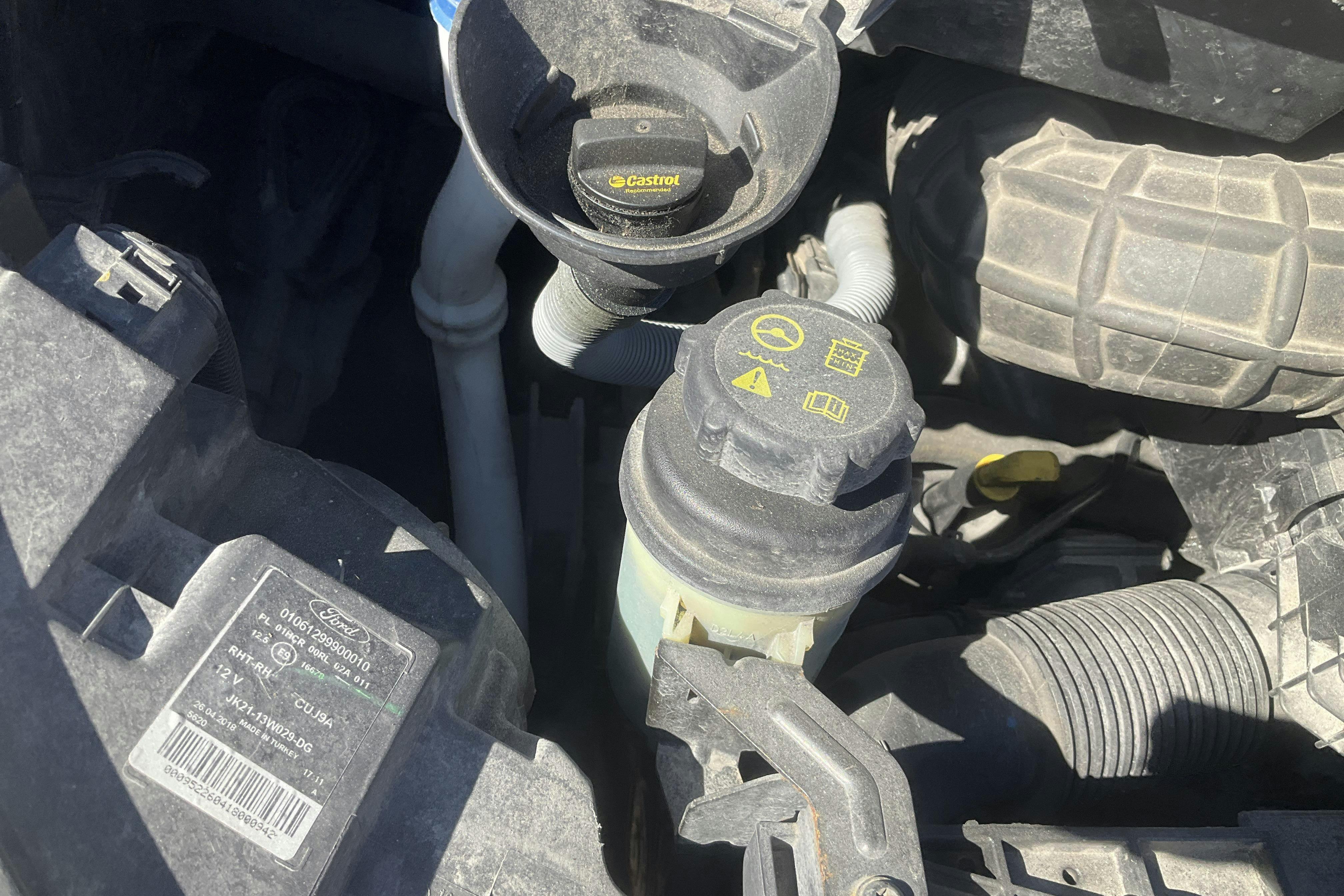 Vehicle Image 14