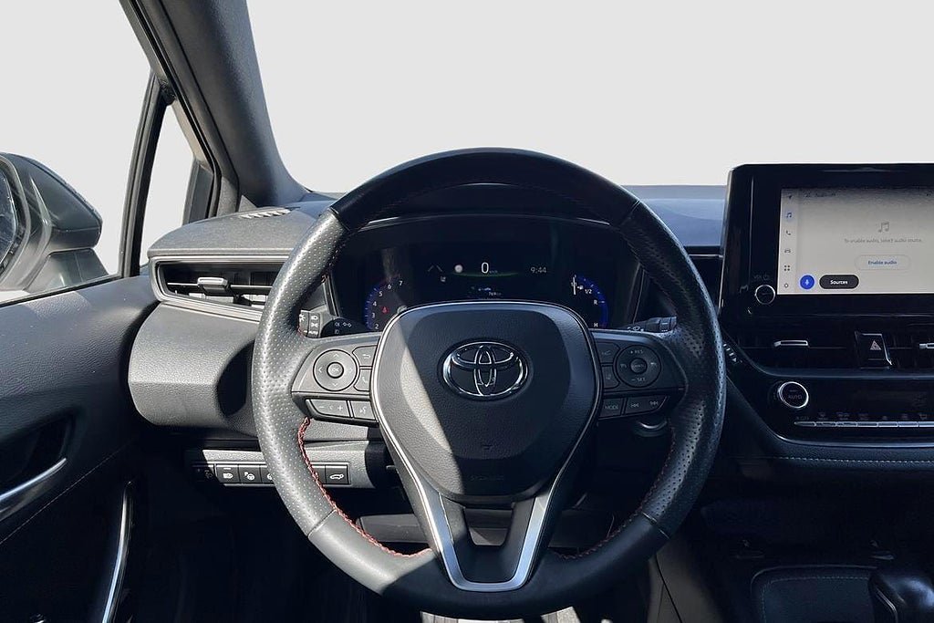 Vehicle Image 9