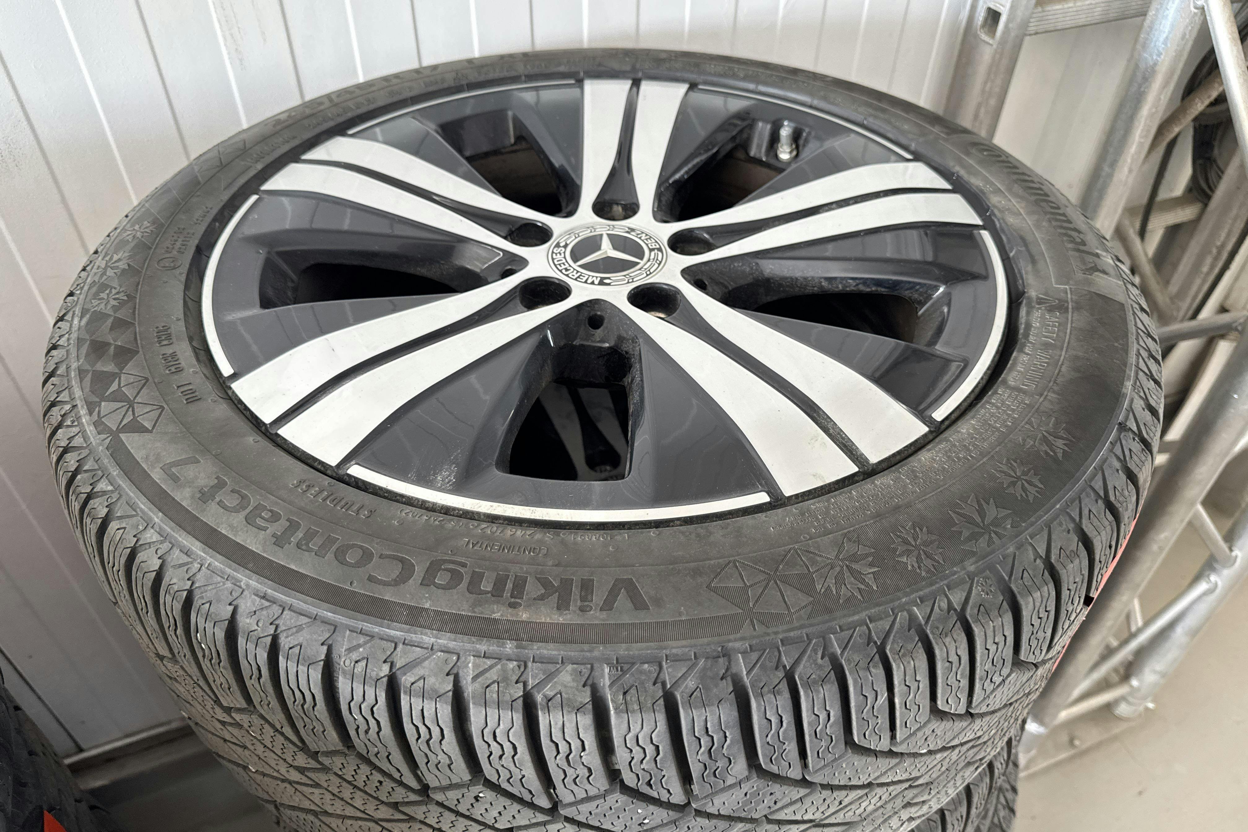 Vehicle Image 19