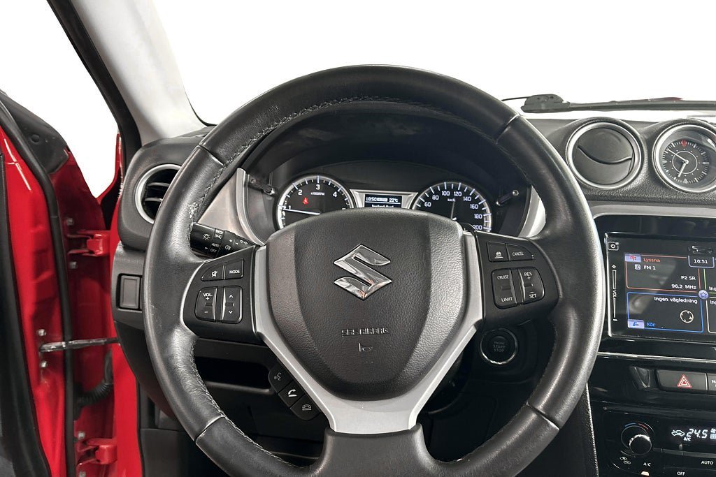 Vehicle Image 11