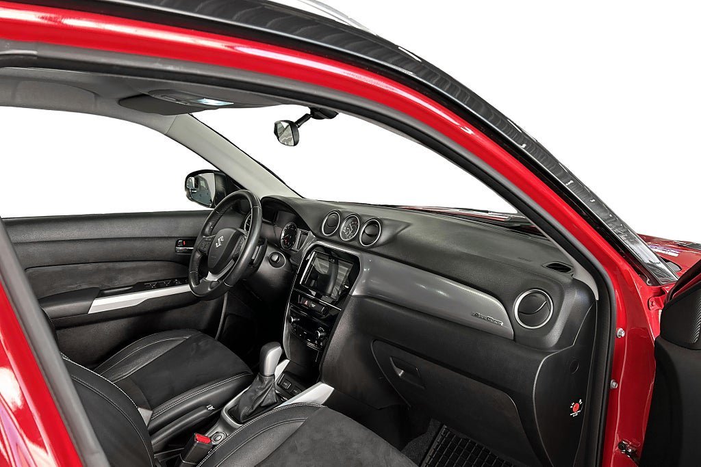 Vehicle Image 14