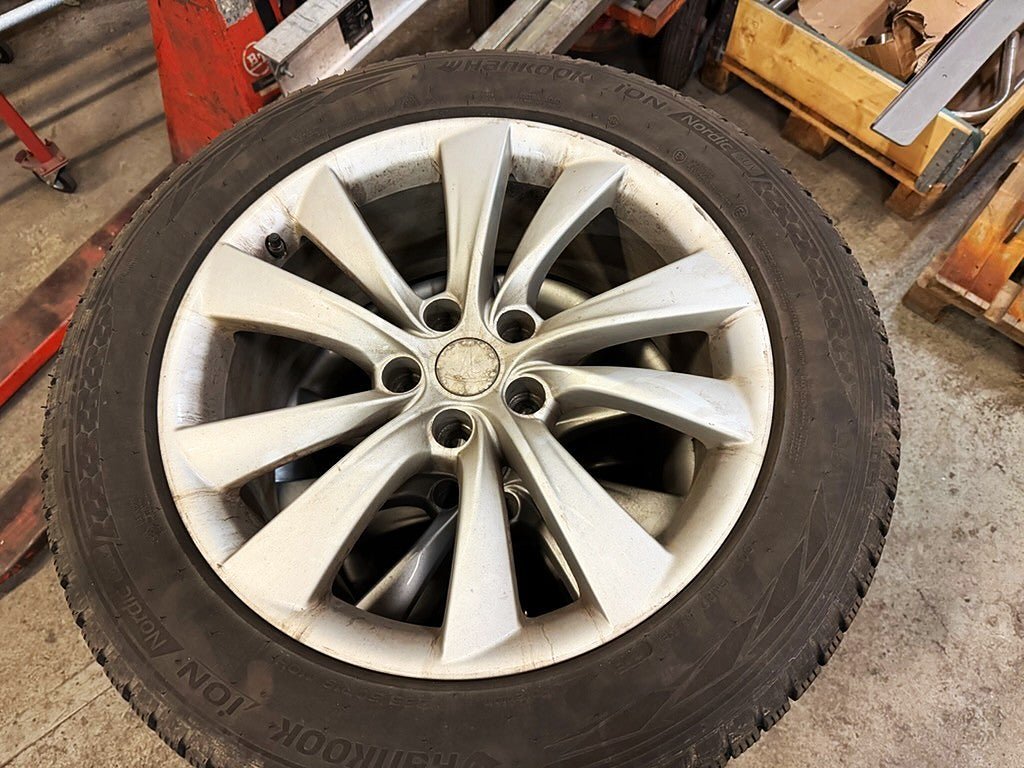 Vehicle Image 37