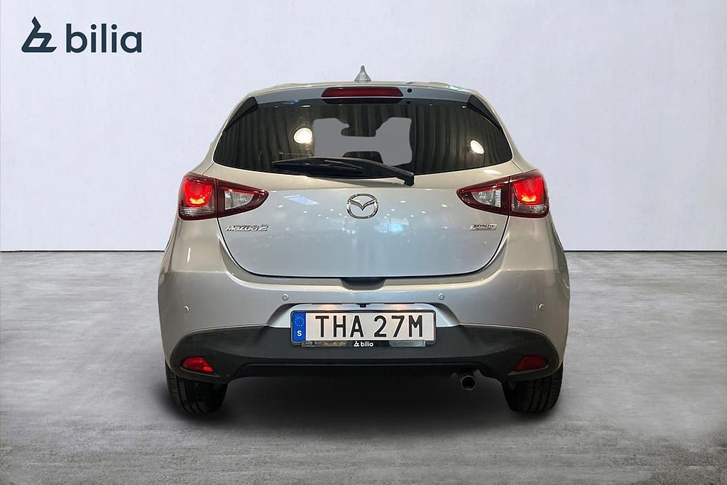 Vehicle Image 5