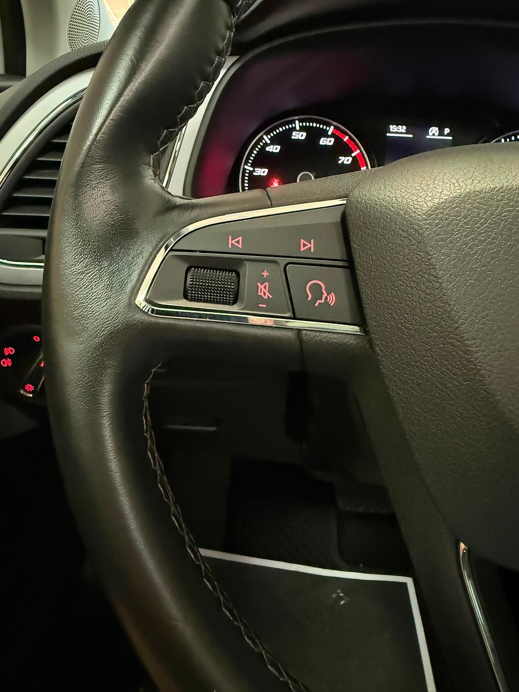 Vehicle Image 23