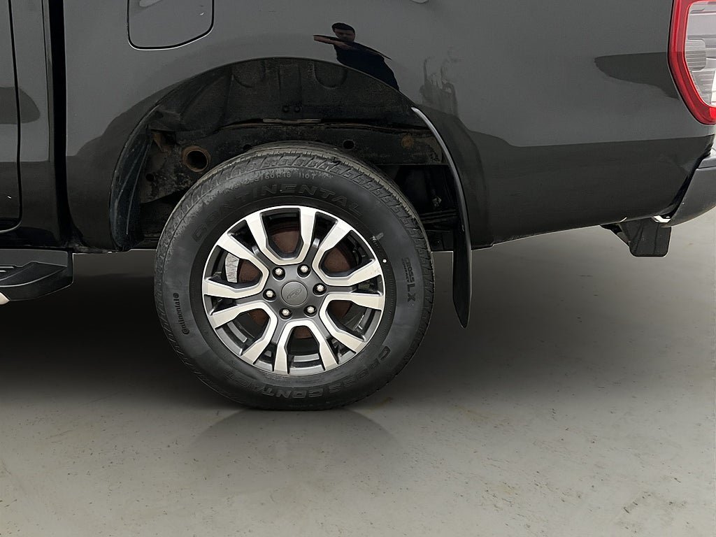 Vehicle Image 36