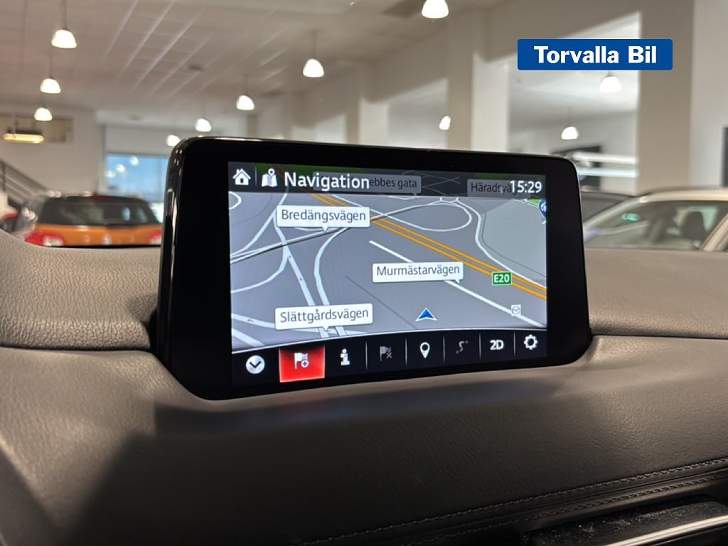 Vehicle Image 11