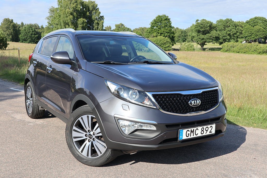 Vehicle Image 8