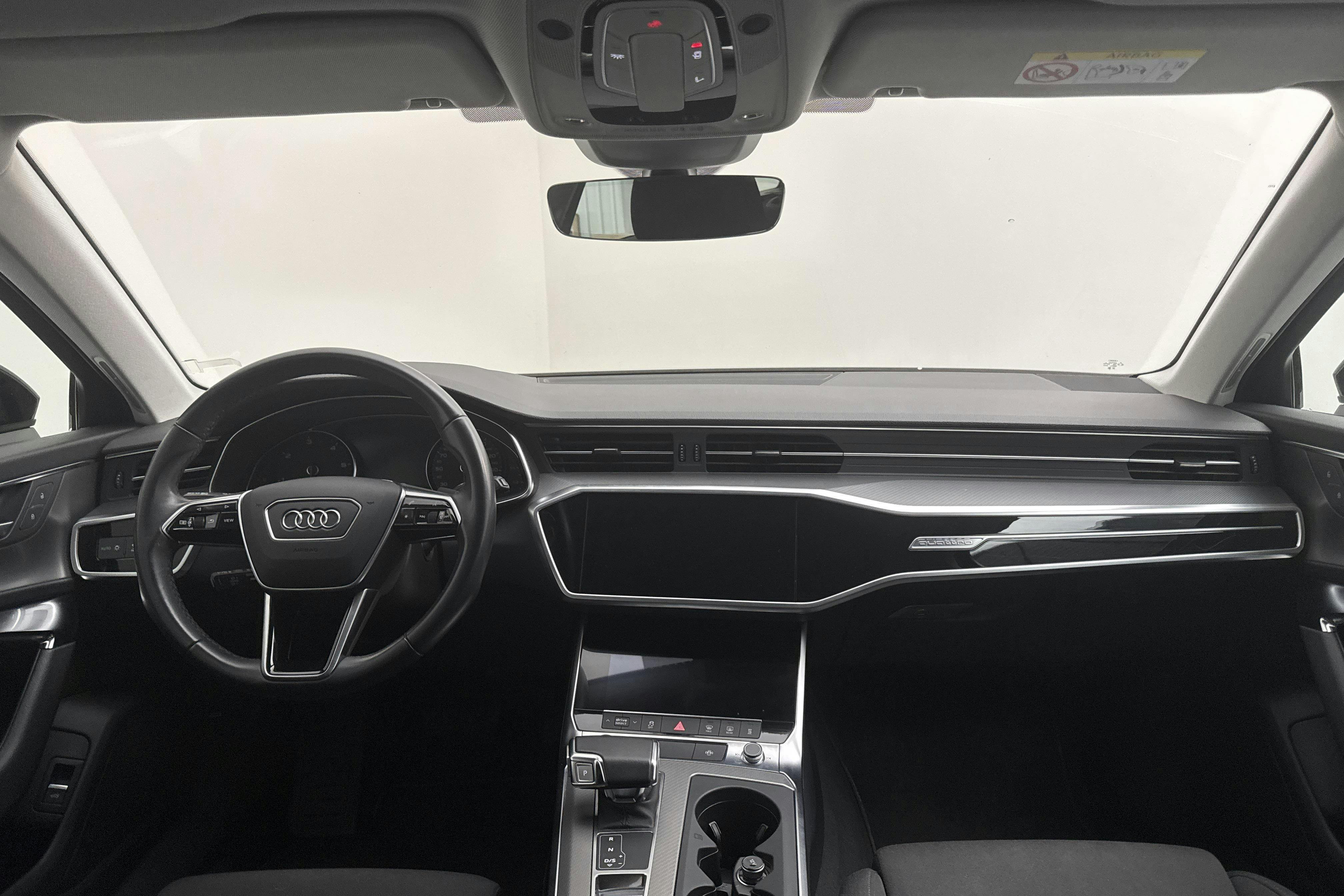 Vehicle Image 6