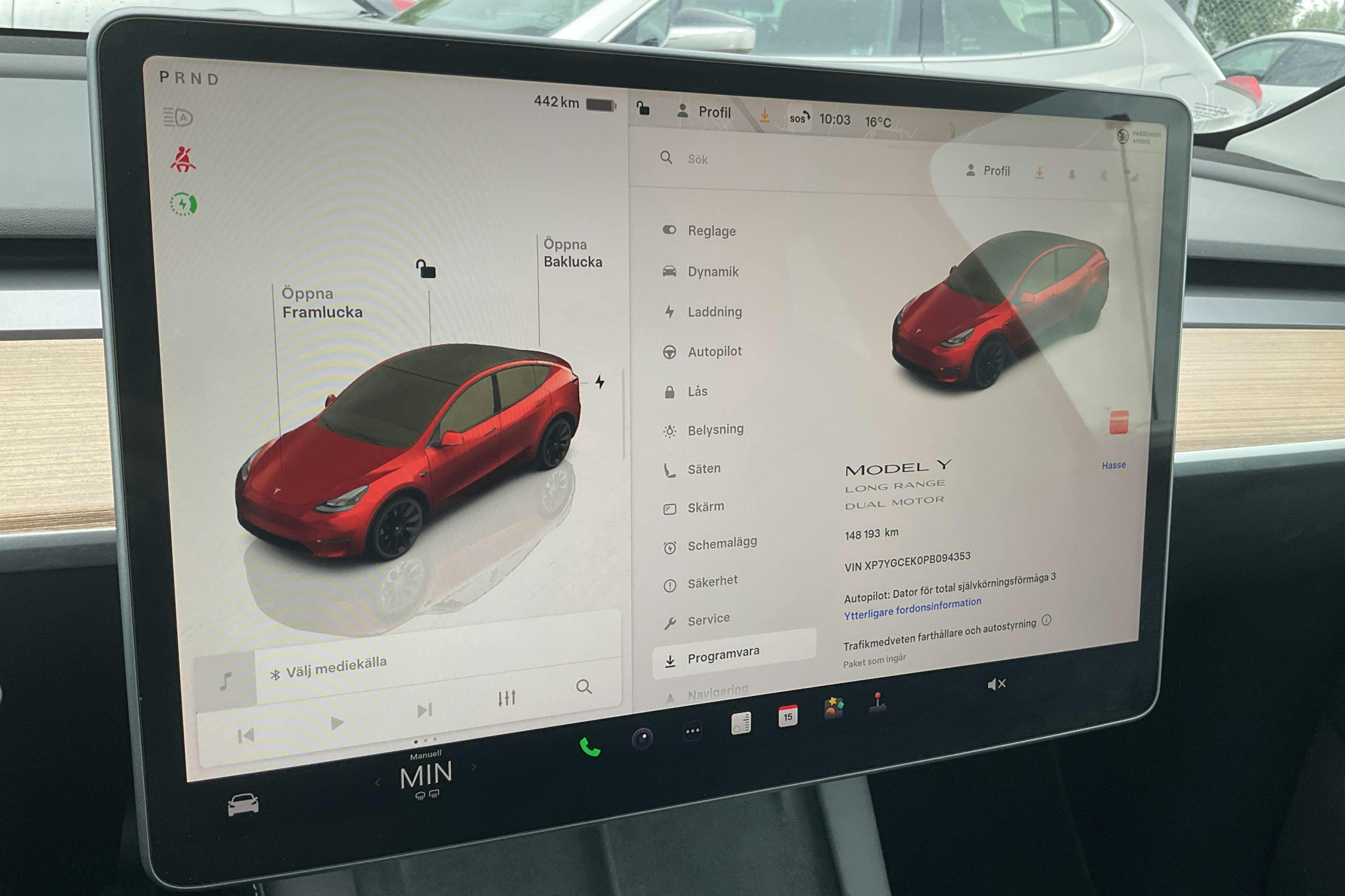 Vehicle Image 10