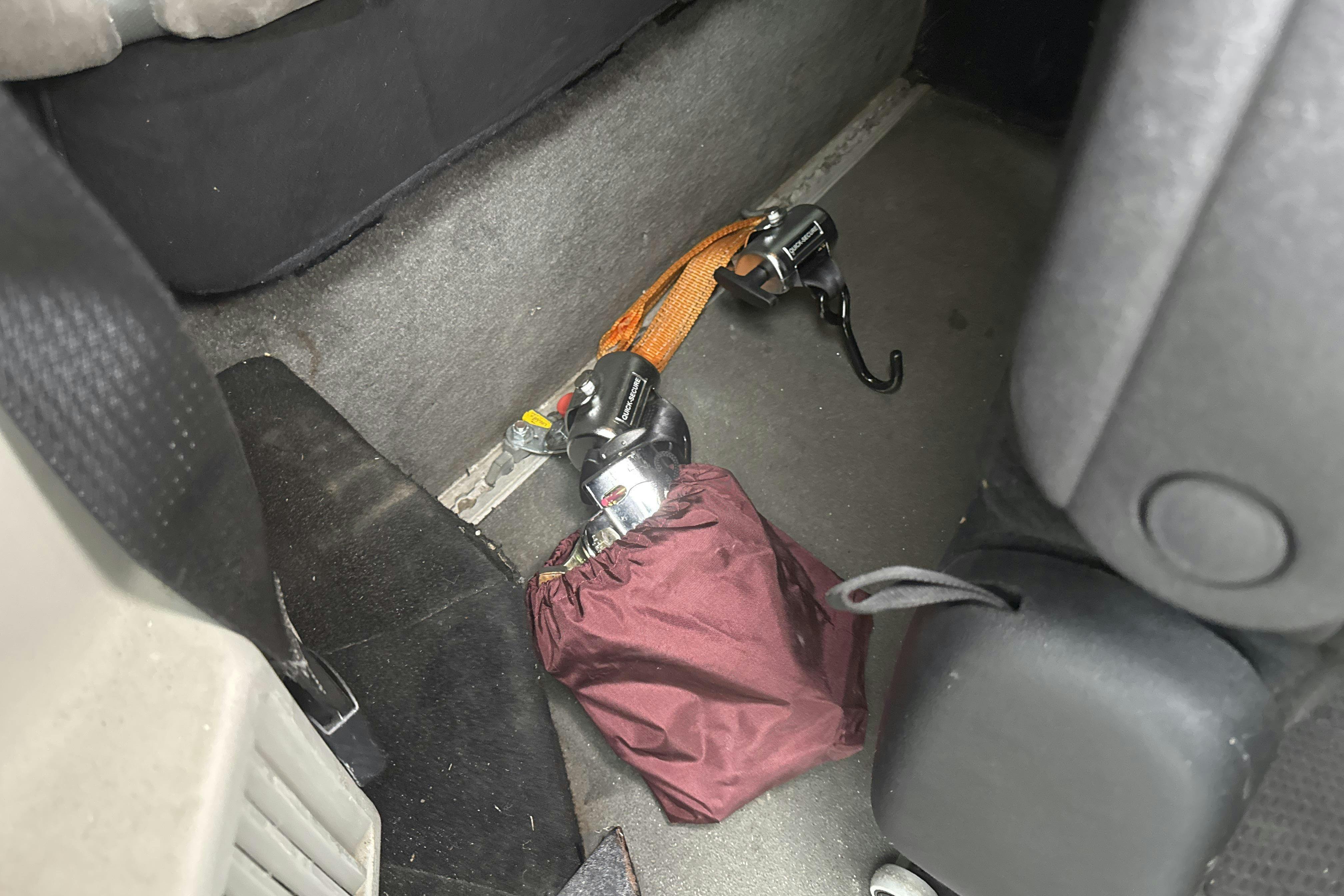 Vehicle Image 14