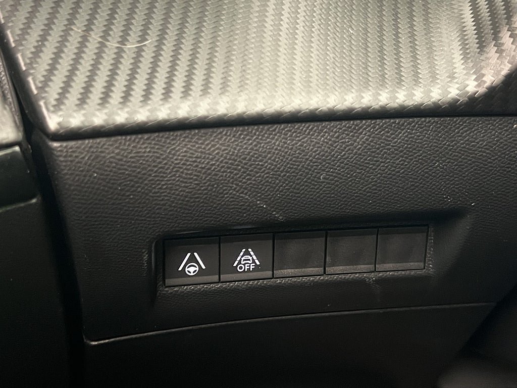 Vehicle Image 27