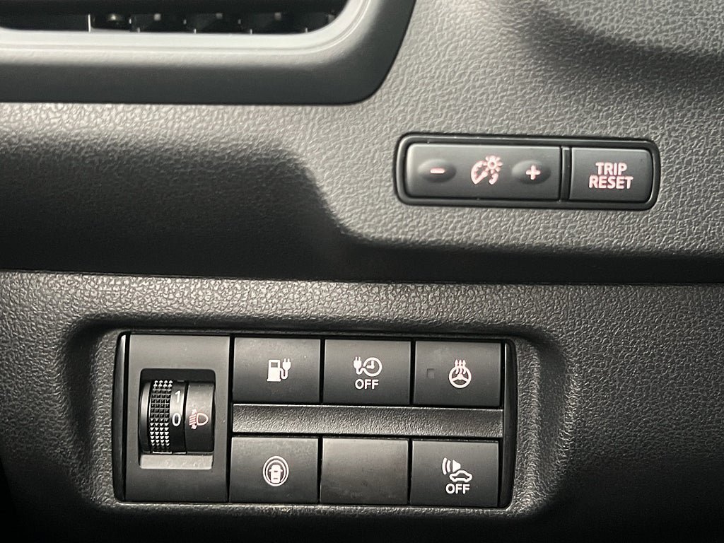 Vehicle Image 26