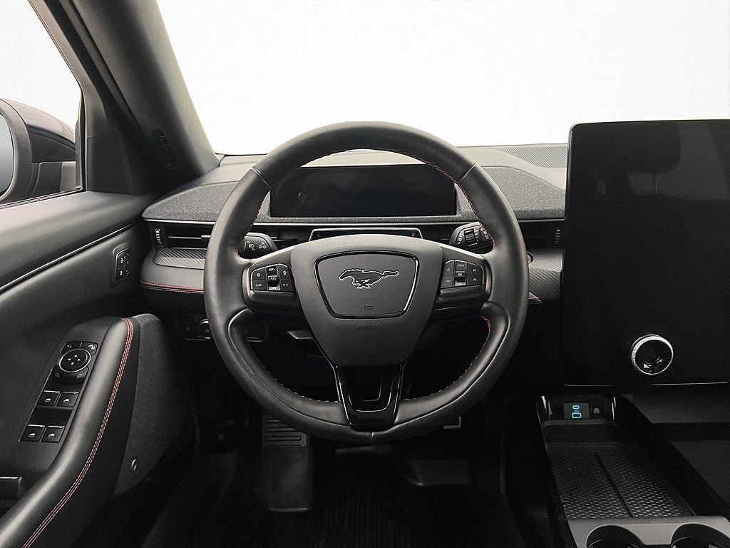 Vehicle Image 26