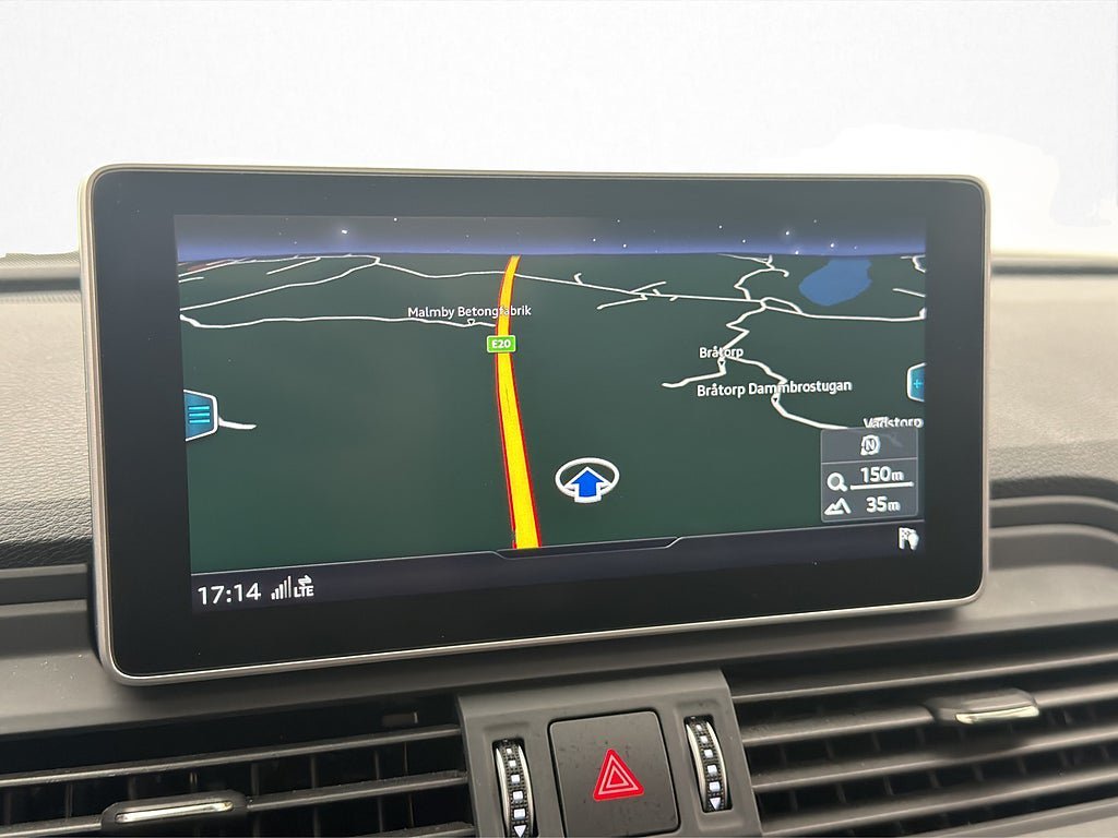 Vehicle Image 22