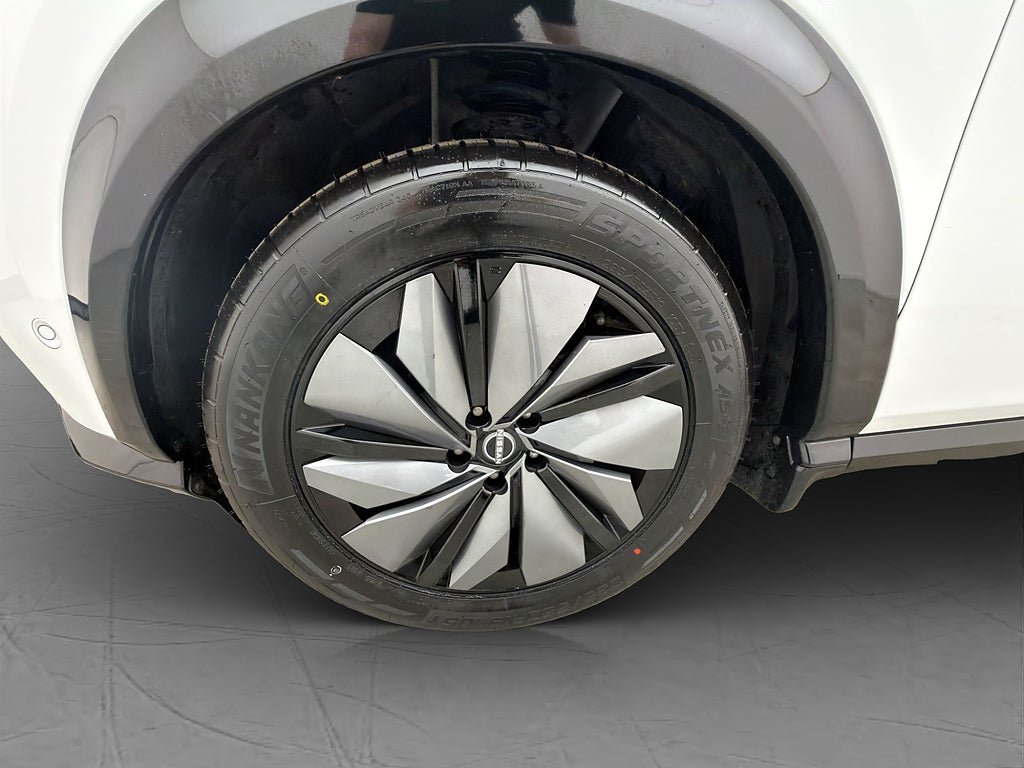Vehicle Image 38