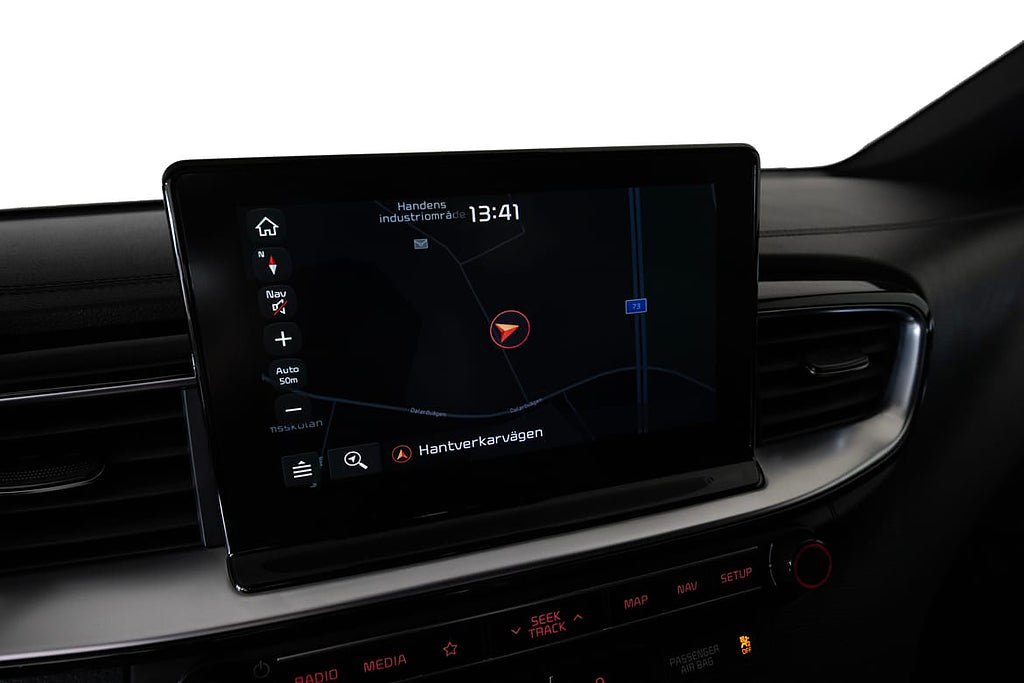 Vehicle Image 21
