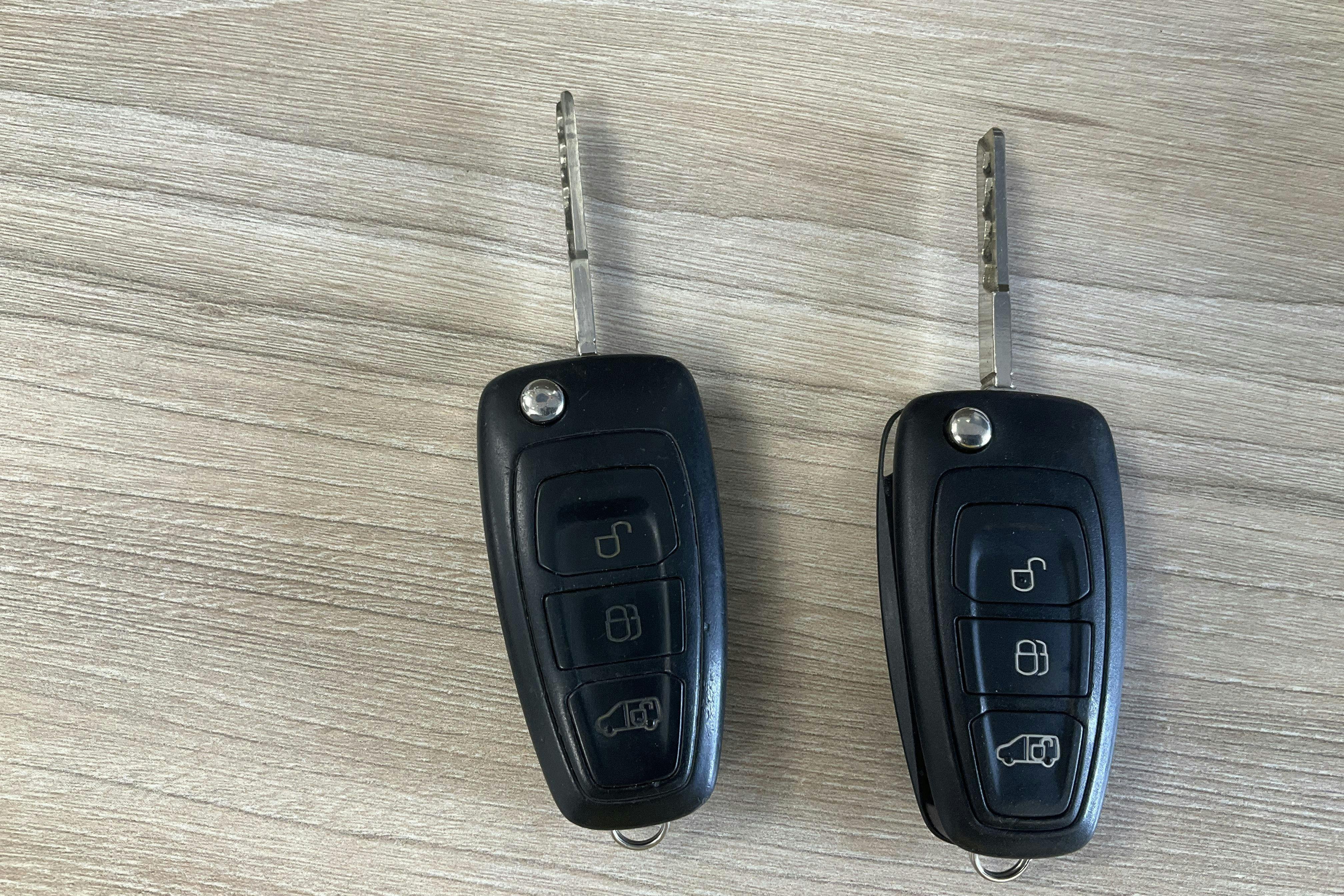 Vehicle Image 15