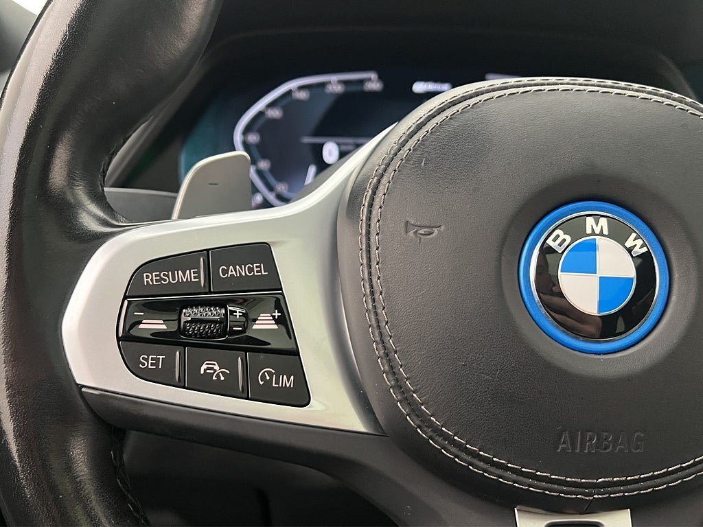Vehicle Image 28
