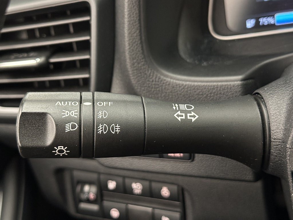 Vehicle Image 28