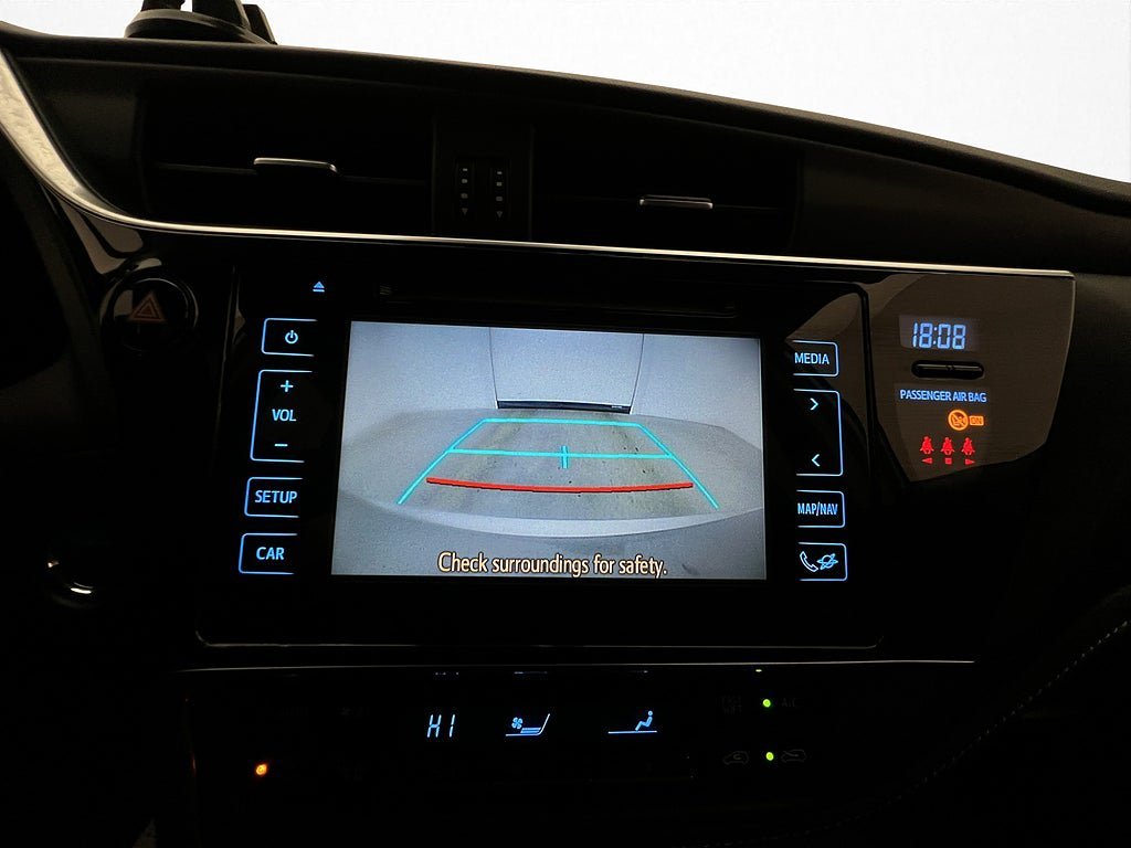 Vehicle Image 17