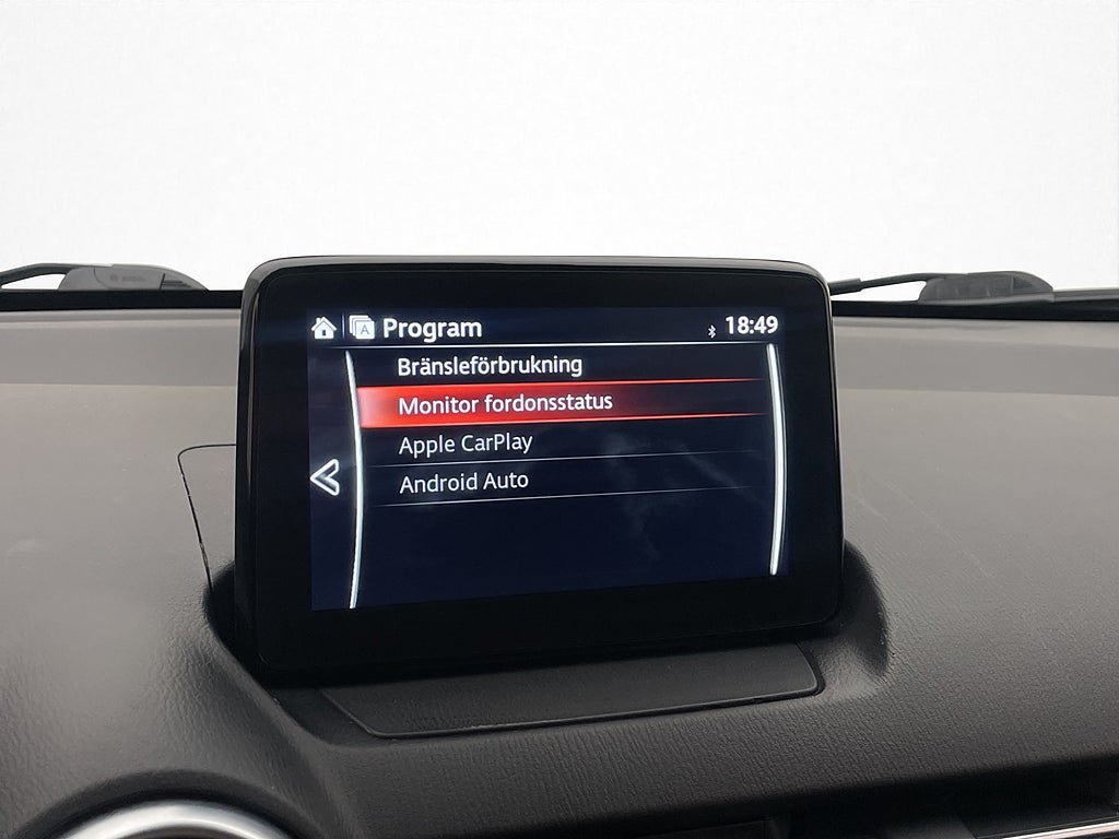 Vehicle Image 18
