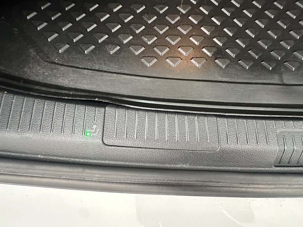 Vehicle Image 26