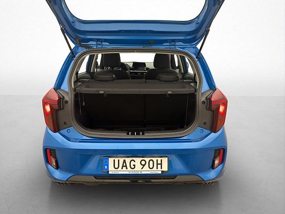 Vehicle Image 23