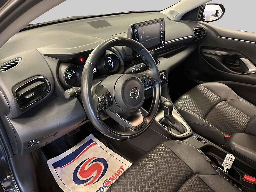 Vehicle Image 13