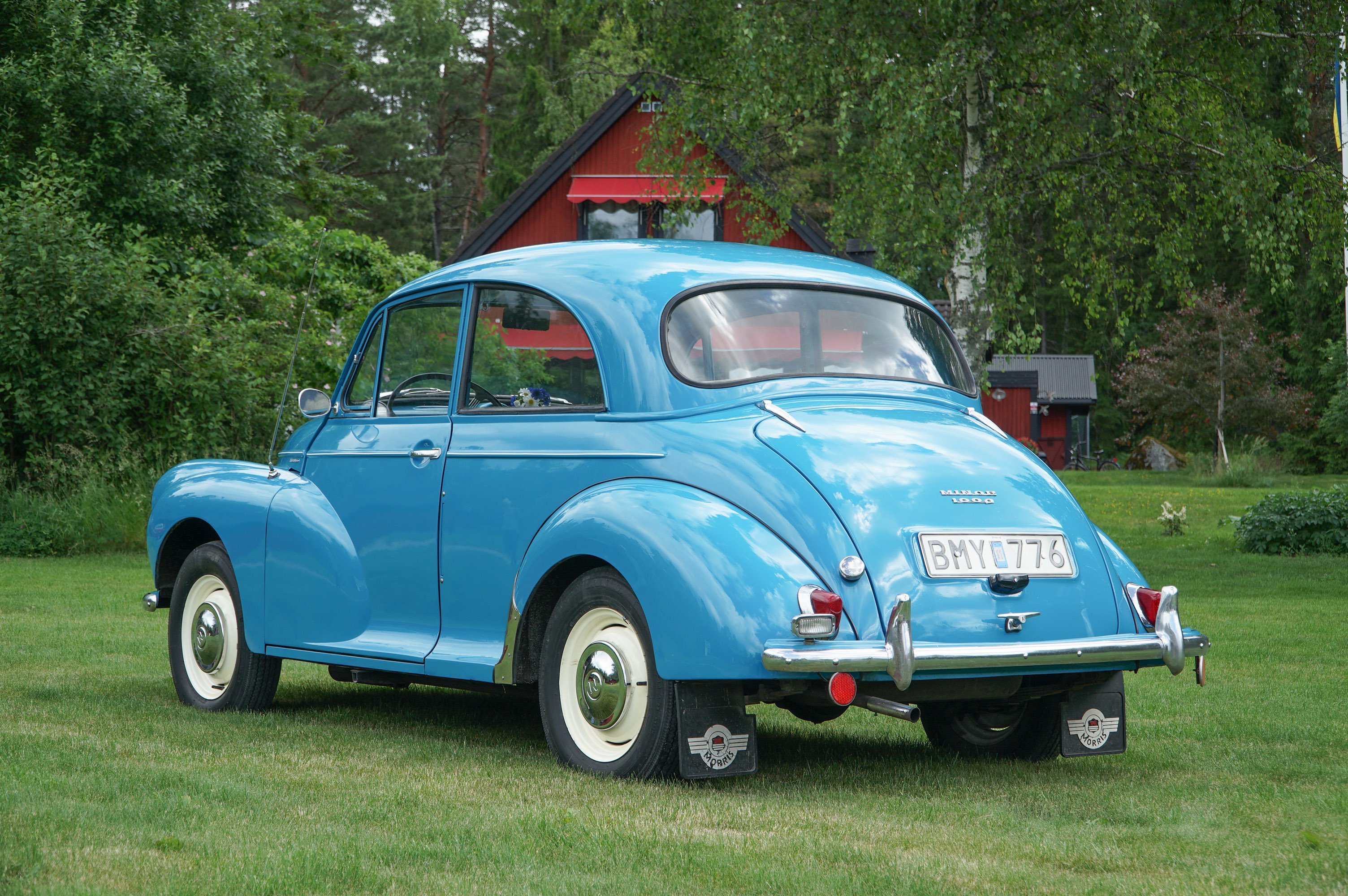 Vehicle Image 23