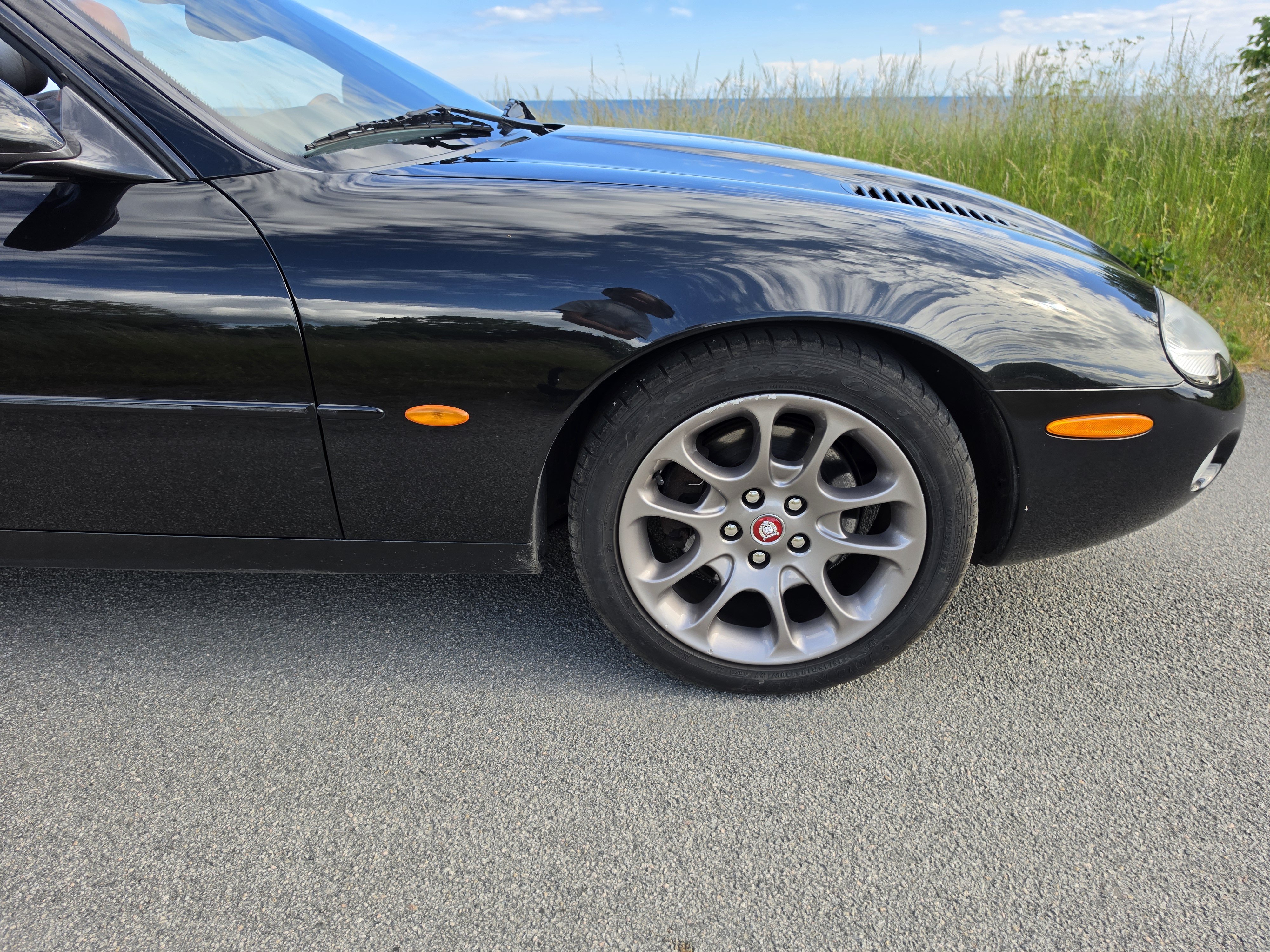 Vehicle Image 16