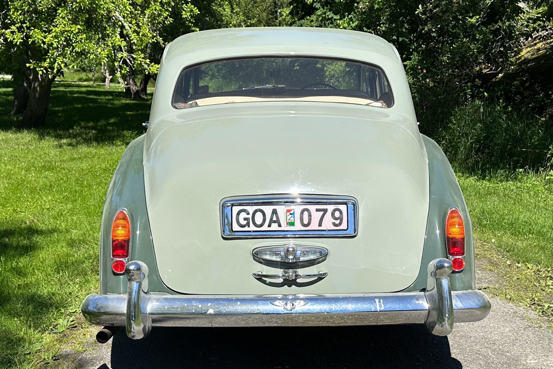 Vehicle Image 28
