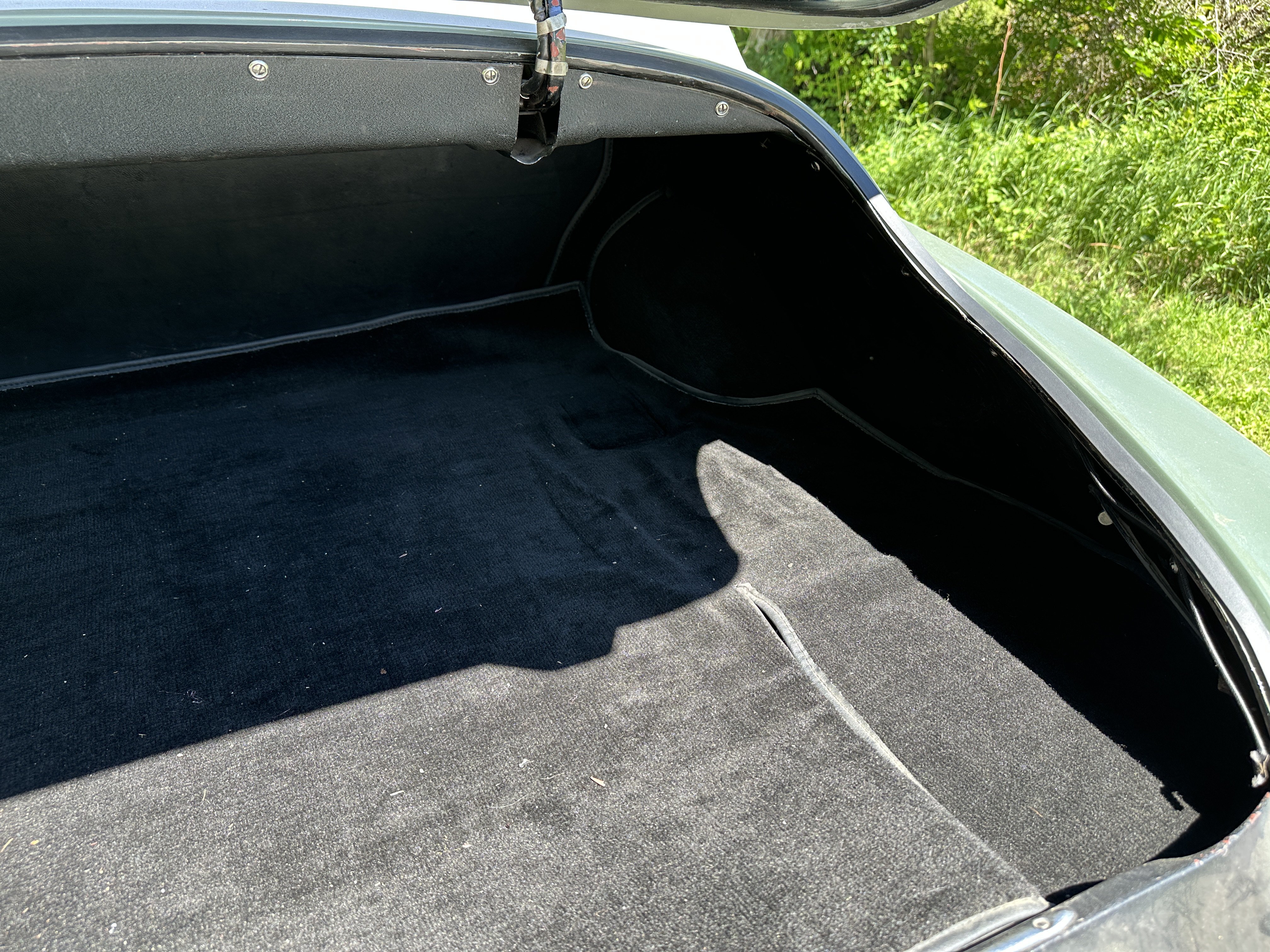 Vehicle Image 33