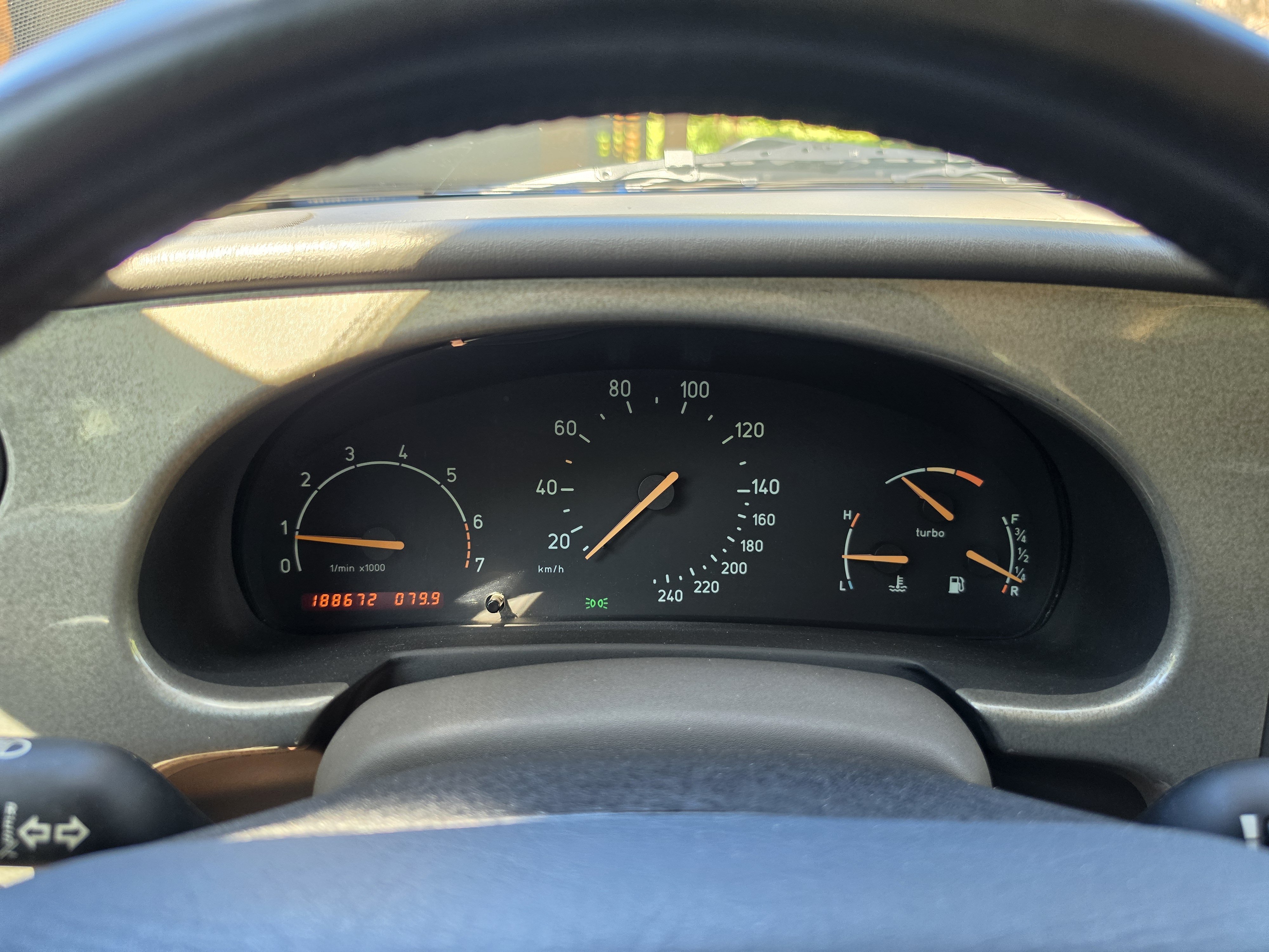 Vehicle Image 22